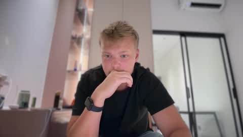 Snapshot of sexual_sbotage chatting on 03-07-26, 01:30 Max Leman online show from 03-07-26, 01:30