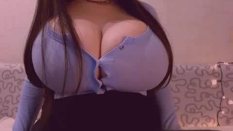 Julia online show from 02-13-26, 05:03
