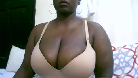sexxi_ebony online show from 09-24-25, 11:41