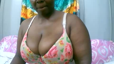 sexxi_ebony online show from 11-11-25, 09:53