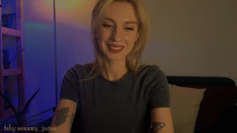 Maria online show from 12-21-24, 06:44