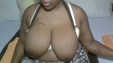 sexxy_brii online show from 05-30-26, 06:10