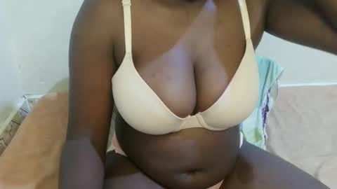 sexxy_maya1 online show from 04-24-26, 06:16