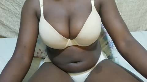 sexxy_maya1 online show from 06-03-26, 06:24