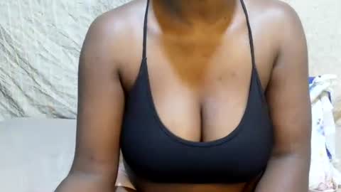 sexxy_maya1 online show from 06-10-26, 08:35