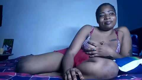 sexxybooty254 online show from 04-26-26, 10:07