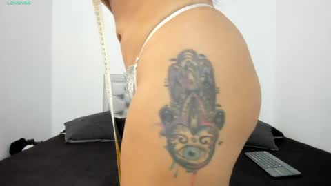 Snapshot of sexxylatincouple1 chatting on 05-14-26, 09:49 sexxylatincouple1 online show from 05-14-26, 09:49