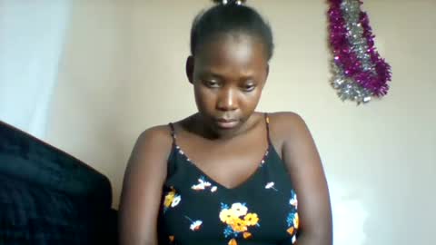 sexxyvajaina online show from 09-22-25, 01:51