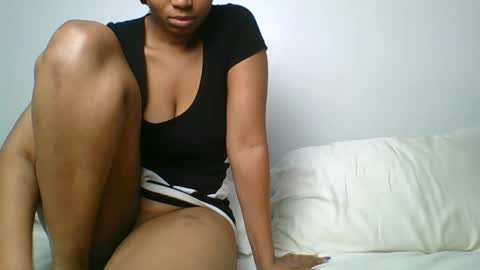 Snapshot of sexy__rhian chatting on 02-16-25, 03:59 sexy rhian online show from 02-16-25, 03:59