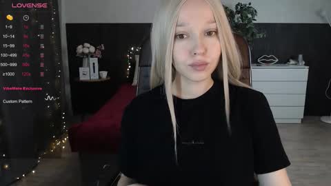 Alexia online show from 09-18-25, 11:34