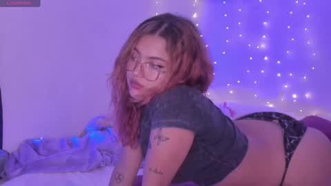 Snapshot of sexy_and_naughty_girl chatting on 01-15-25, 04:47 Lucy Annyy online show from 01-15-25, 04:47