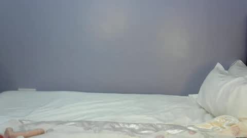kiki online show from 07-16-26, 10:05
