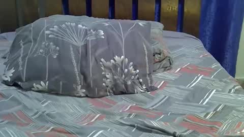 Snapshot of sexy_bee5 chatting on 01-18-26, 09:35 squirt lola online show from 01-18-26, 09:35