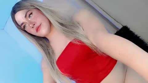 Snapshot of sexy_blaire chatting on 09-21-25, 11:06 Haley Blaire online show from 09-21-25, 11:06