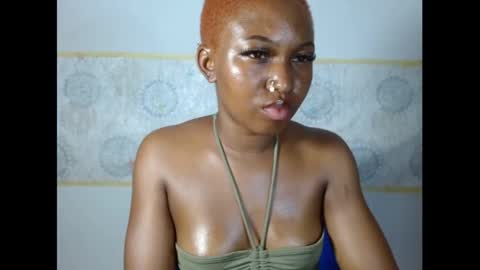 Snapshot of sexy_bluey247 chatting on 09-25-25, 03:38 sexy_bluey247 online show from 09-25-25, 03:38