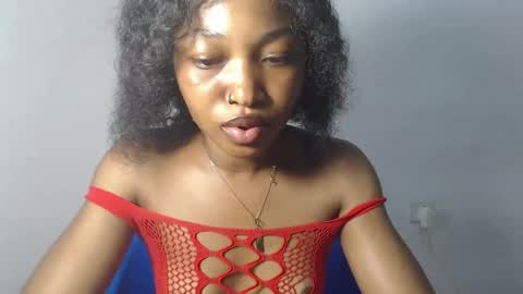 sexy_bluey247 online show from 04-15-26, 08:20