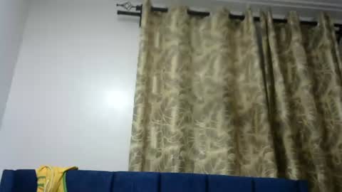 Callie online show from 01-12-25, 06:38