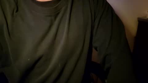 Snapshot of sexy_cayden chatting on 01-17-26, 05:23 Cayden online show from 01-17-26, 05:23