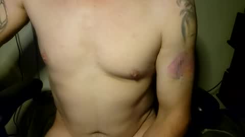 Snapshot of sexy_cayden chatting on 03-30-26, 08:04 Cayden online show from 03-30-26, 08:04