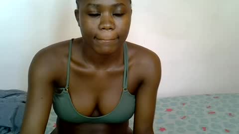 Snapshot of sexy_celeh chatting on 07-07-26, 01:15 sexy_celeh online show from 07-07-26, 01:15