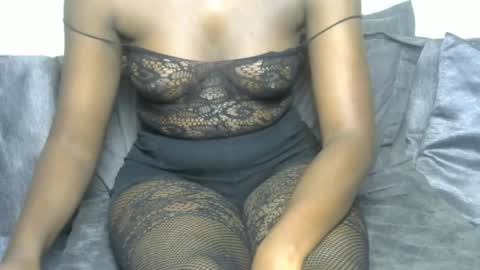 Snapshot of sexy_chocolate001 chatting on 10-05-25, 11:46 sexy_chocolate001 online show from 10-05-25, 11:46
