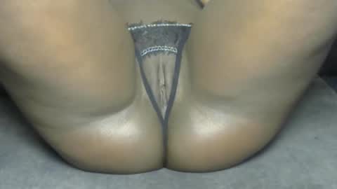 Snapshot of sexy_chocolate001 chatting on 10-23-25, 09:41 sexy_chocolate001 online show from 10-23-25, 09:41