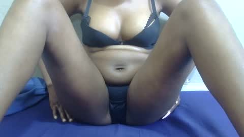 sexy_claude96 online show from 02-11-25, 07:33