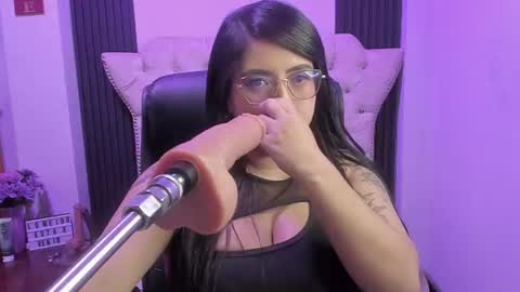  C R I S T A L  online show from 06-20-26, 12:47