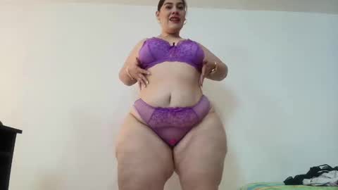 karla           instagram  online show from 01-15-25, 04:43