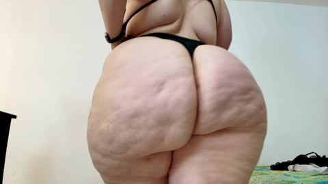 karla           instagram  online show from 01-17-25, 07:49