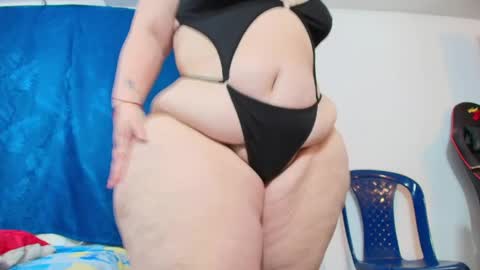 Snapshot of sexy_curvi chatting on 06-02-26, 03:14 karla instagram online show from 06-02-26, 03:14