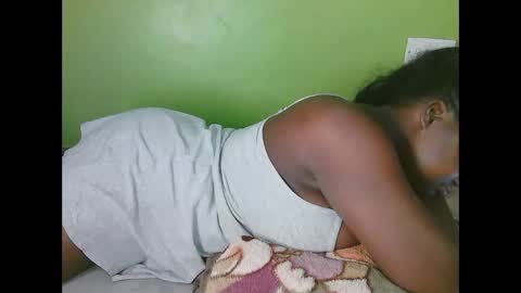 Snapshot of sexy_divana chatting on 03-06-25, 06:48 sexy_divana online show from 03-06-25, 06:48