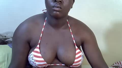 Snapshot of sexy_ebony20 chatting on 02-23-25, 02:40 ebony online show from 02-23-25, 02:40