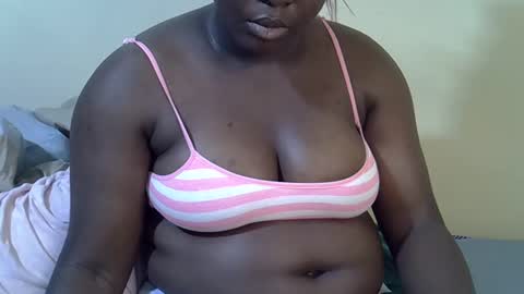 Snapshot of sexy_ebony20 chatting on 03-03-25, 07:21 ebony online show from 03-03-25, 07:21