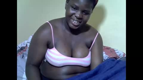 Snapshot of sexy_ebony20 chatting on 09-22-25, 05:31 ebony online show from 09-22-25, 05:31