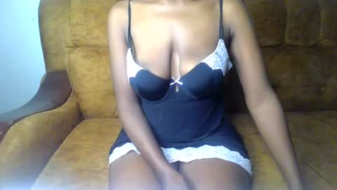 Ellahh online show from 06-30-26, 01:06