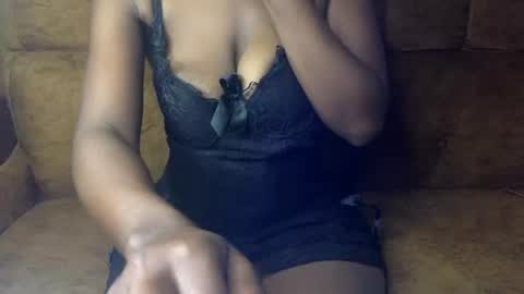 Ellahh online show from 07-12-26, 01:07