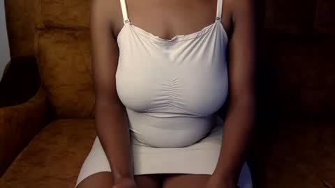 Ellahh online show from 07-21-26, 12:29