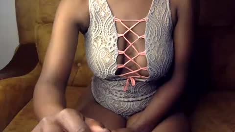 Ellahh online show from 07-22-26, 01:08