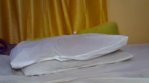 sexy_esther92 online show from 06-11-26, 02:53