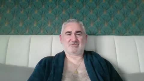 Antonio online show from 04-07-26, 05:57
