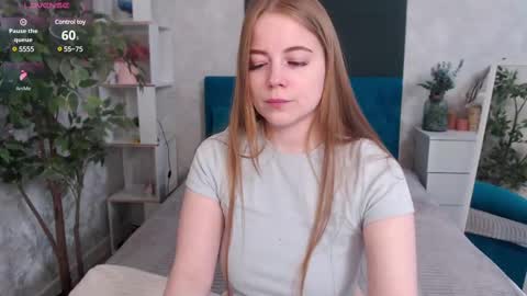 Jennifer online show from 03-05-25, 12:11