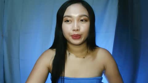 sexy_kella1 online show from 12-04-25, 11:30