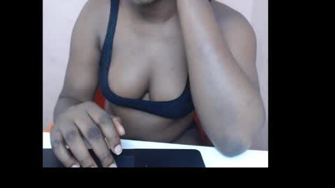 sexy_lagatha online show from 10-11-25, 11:09