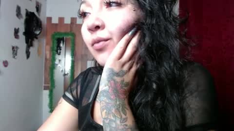 sexy lolas online show from 01-18-25, 11:55