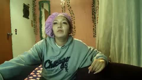 sexy lolas online show from 06-24-26, 01:59