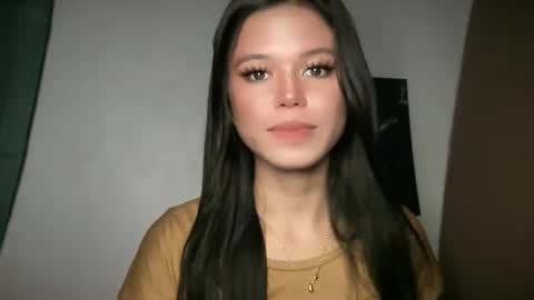 Nicole online show from 05-24-26, 11:26