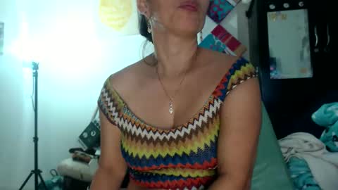 Mary online show from 11-22-25, 12:09