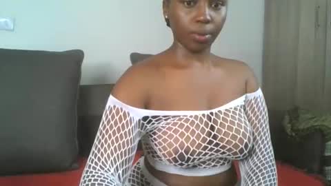 SEXY MOMAH online show from 04-06-26, 09:43