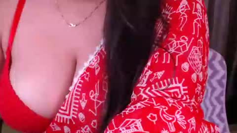 Snapshot of sexy_myra18 chatting on 03-17-26, 04:50 myra online show from 03-17-26, 04:50